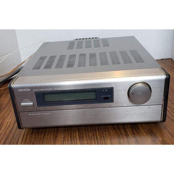 Denon Digital Audio Receiver Base Unit D-150 - Picture 1 of 11